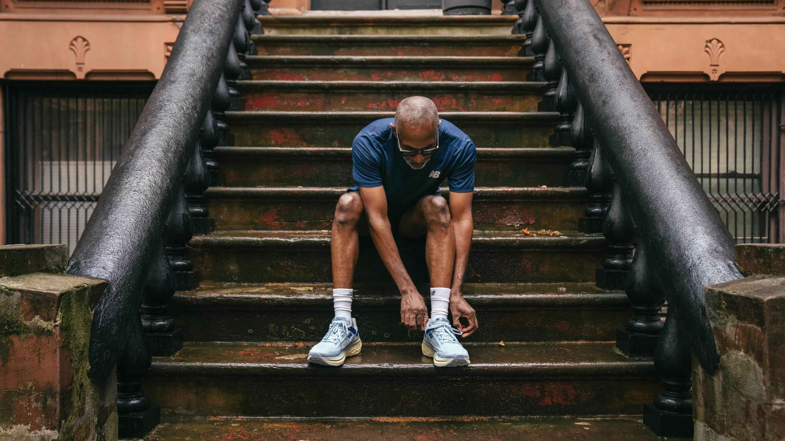 TOP 5 HIGH-CUSHIONED RUNNING AND WALKING SHOES