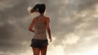 8 TIPS FOR RUNNING IN THE RAIN