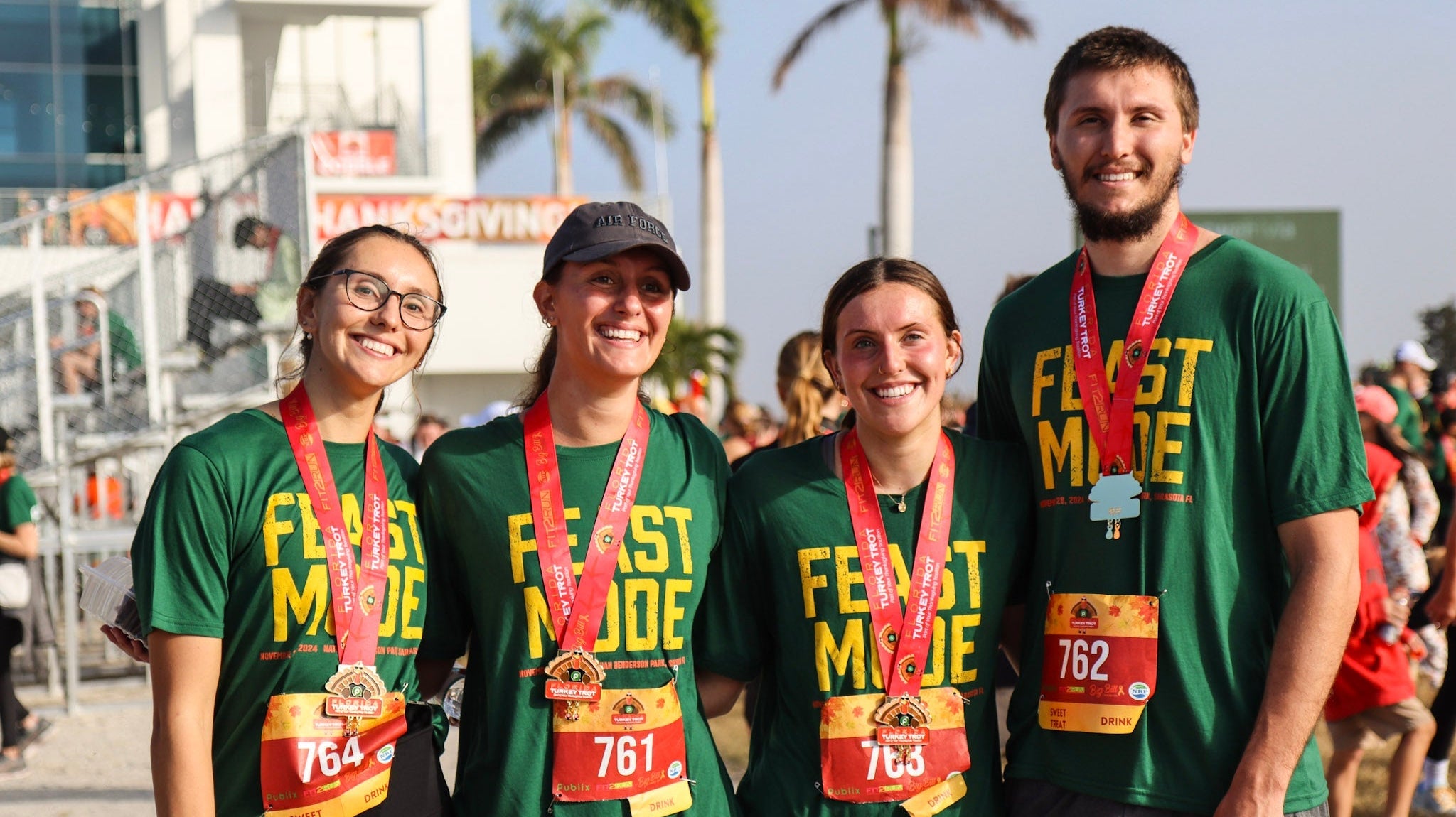 8 FALL FITNESS TIPS TO KEEP YOU MOVING