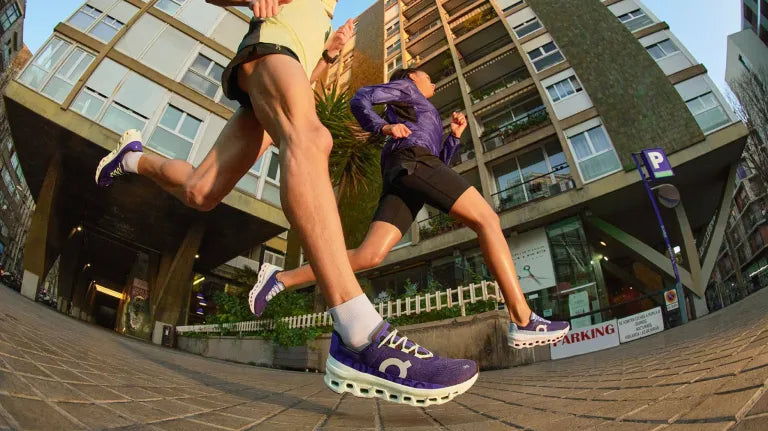 SUSTAINABLE RUNNING BRANDS FOR HOLIDAY GIFTING