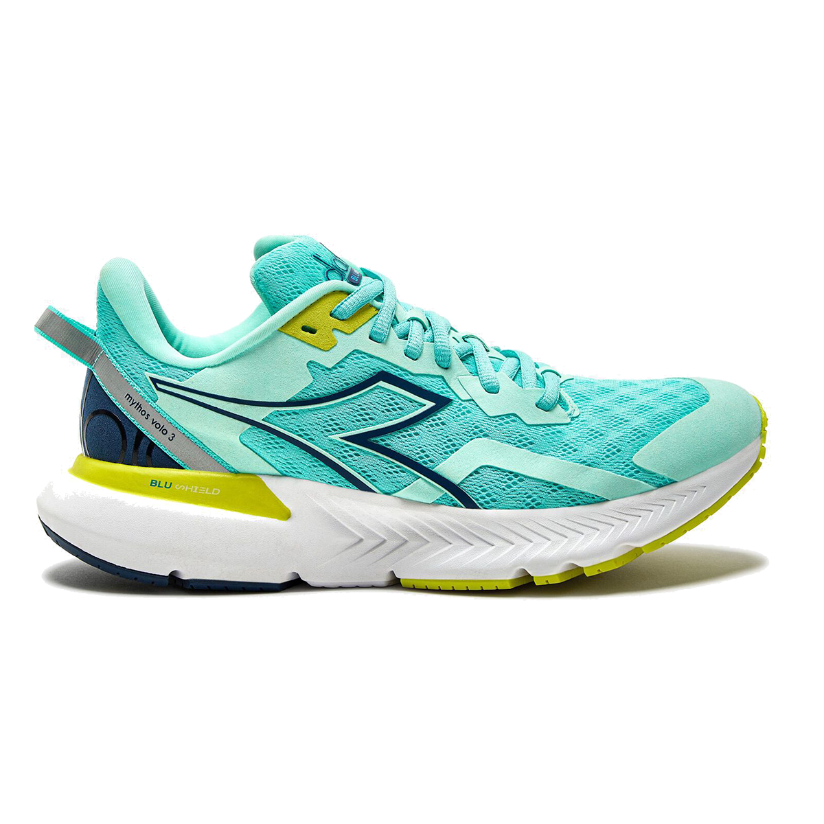 Diadora Mythos Blushield Volo 3