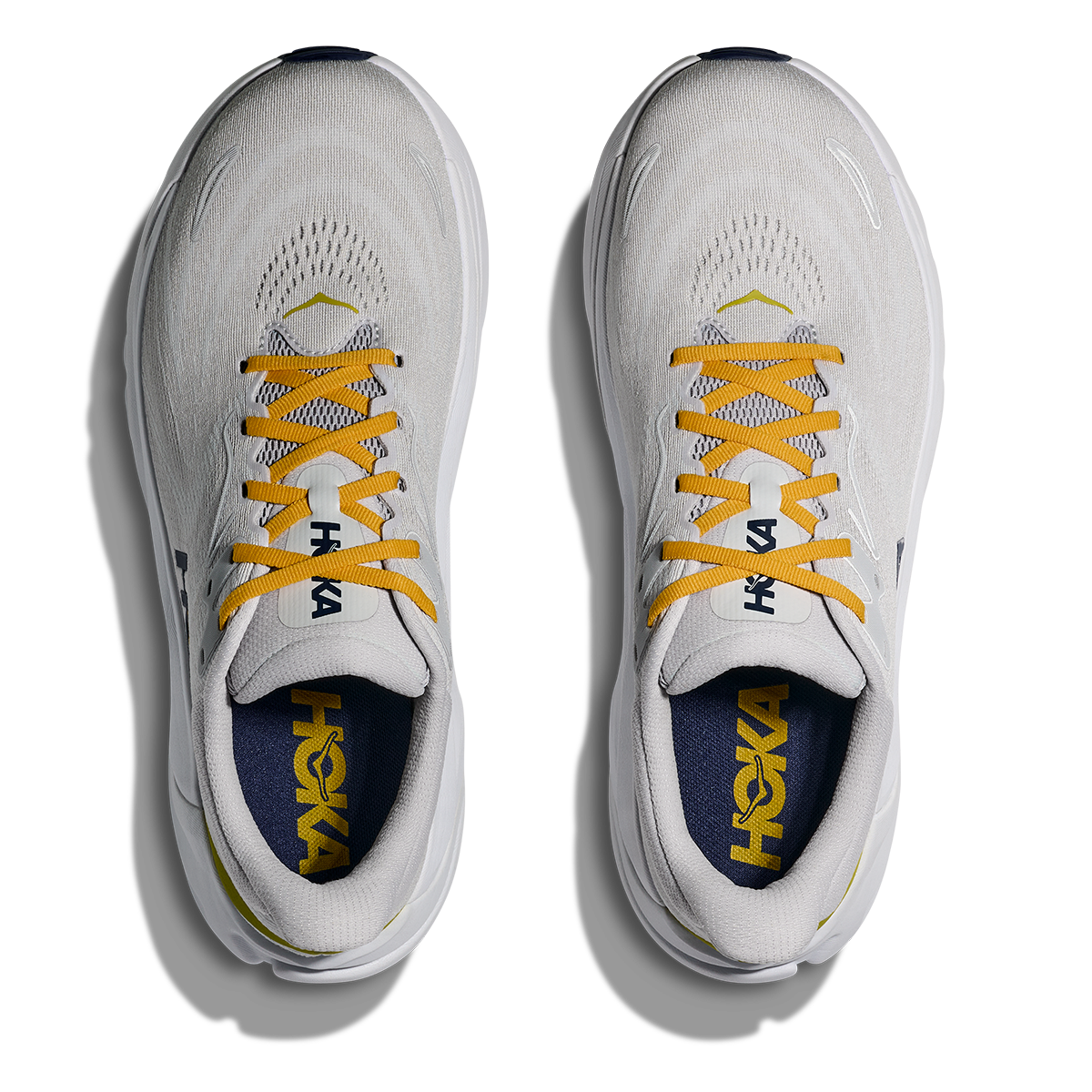Hoka Arahi 8