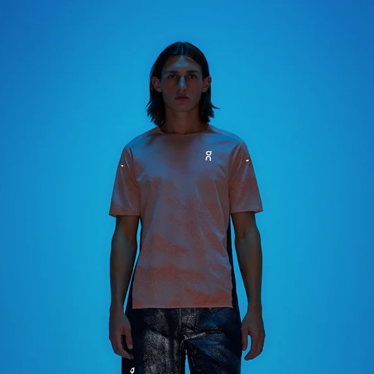 ON Performance-T Lumos