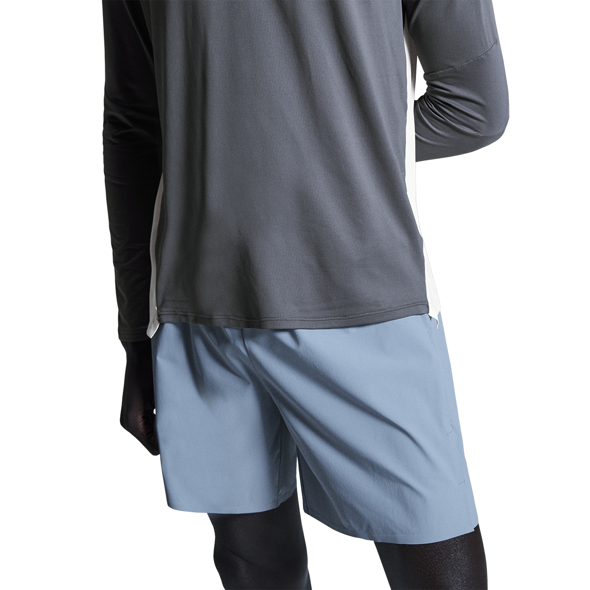 ON 7" Performance Shorts