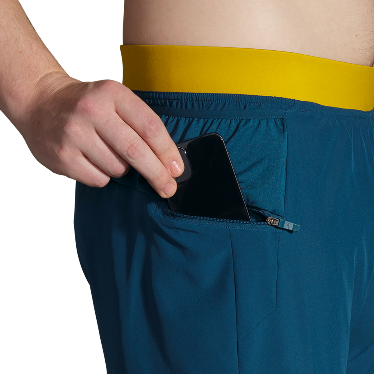 Brooks Sherpa 5" 2-in-1 Short