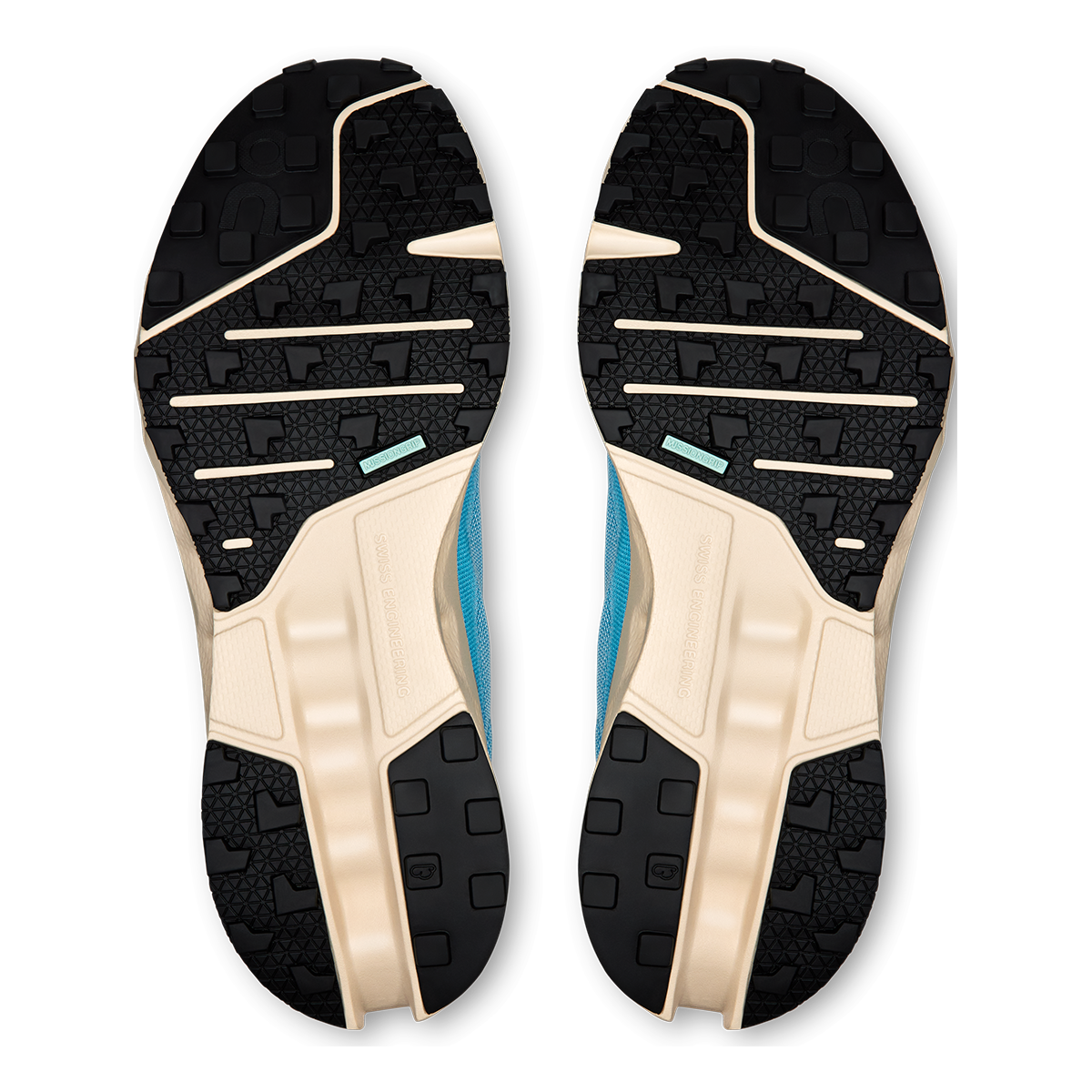 ON Cloudsurfer Trail