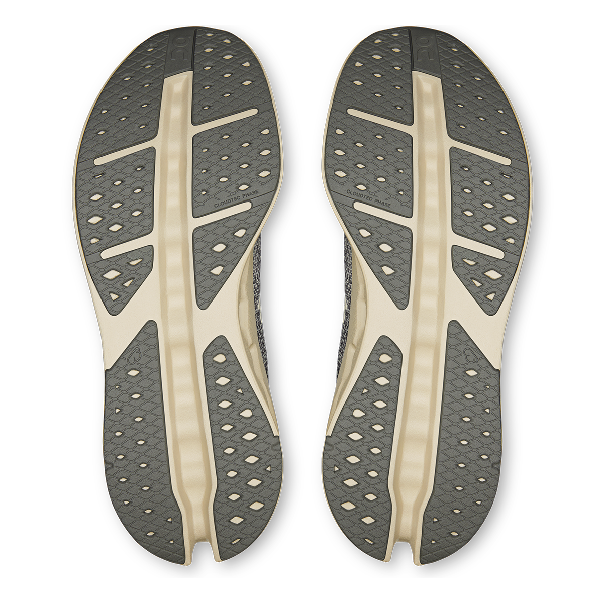 ON Cloudsurfer Max