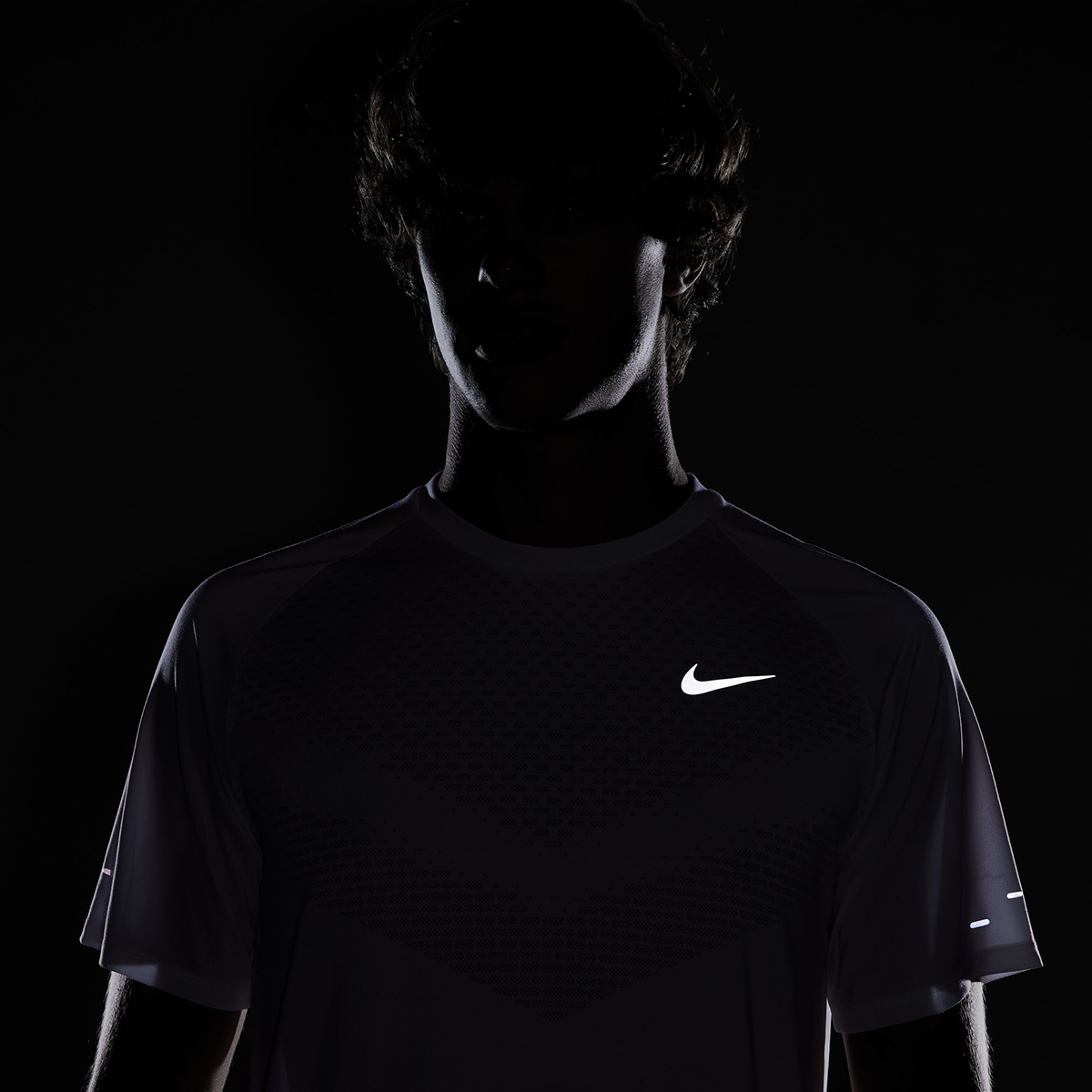 Nike Stride Shortsleeve