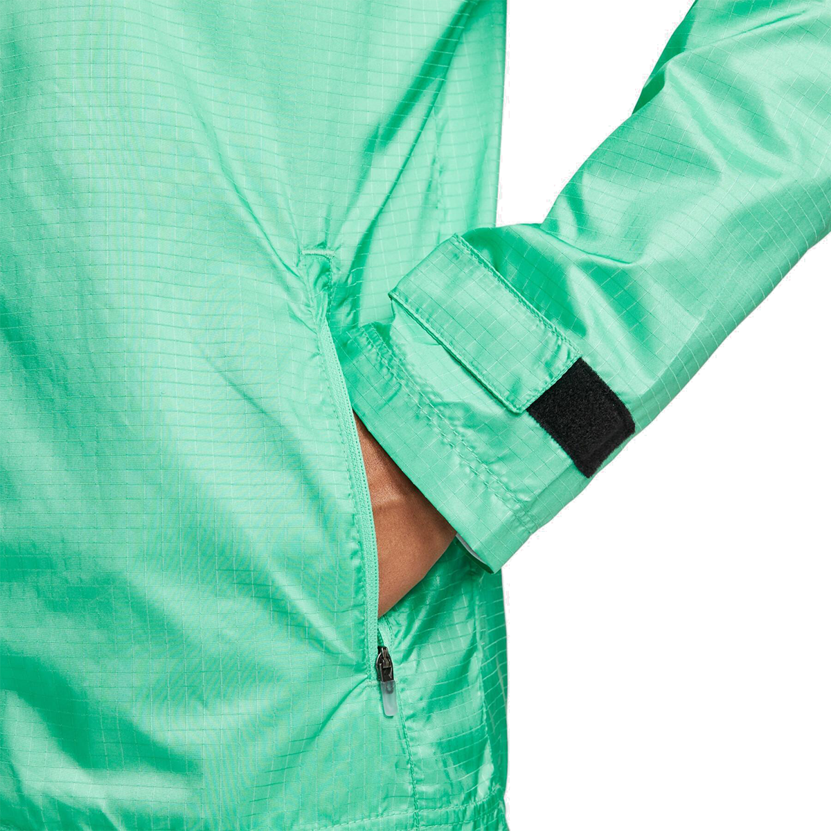 Nike Essential Jackets