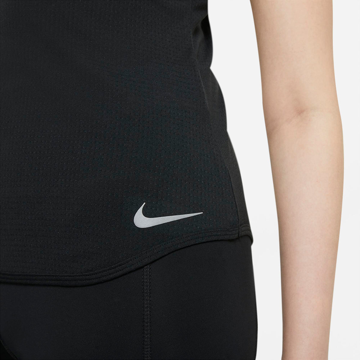 Nike Breathe Cool Shortsleeve