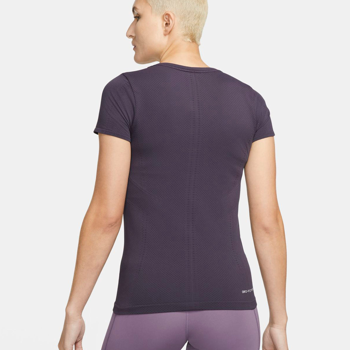 Nike Dri-FIT ADV Aura Shortsleeve