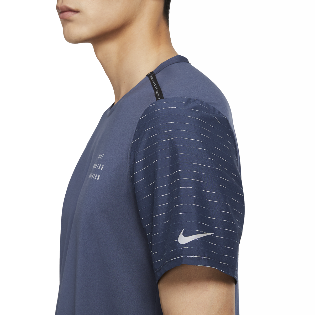 Nike Dri-FIT Rise 365 Run Shortsleeve