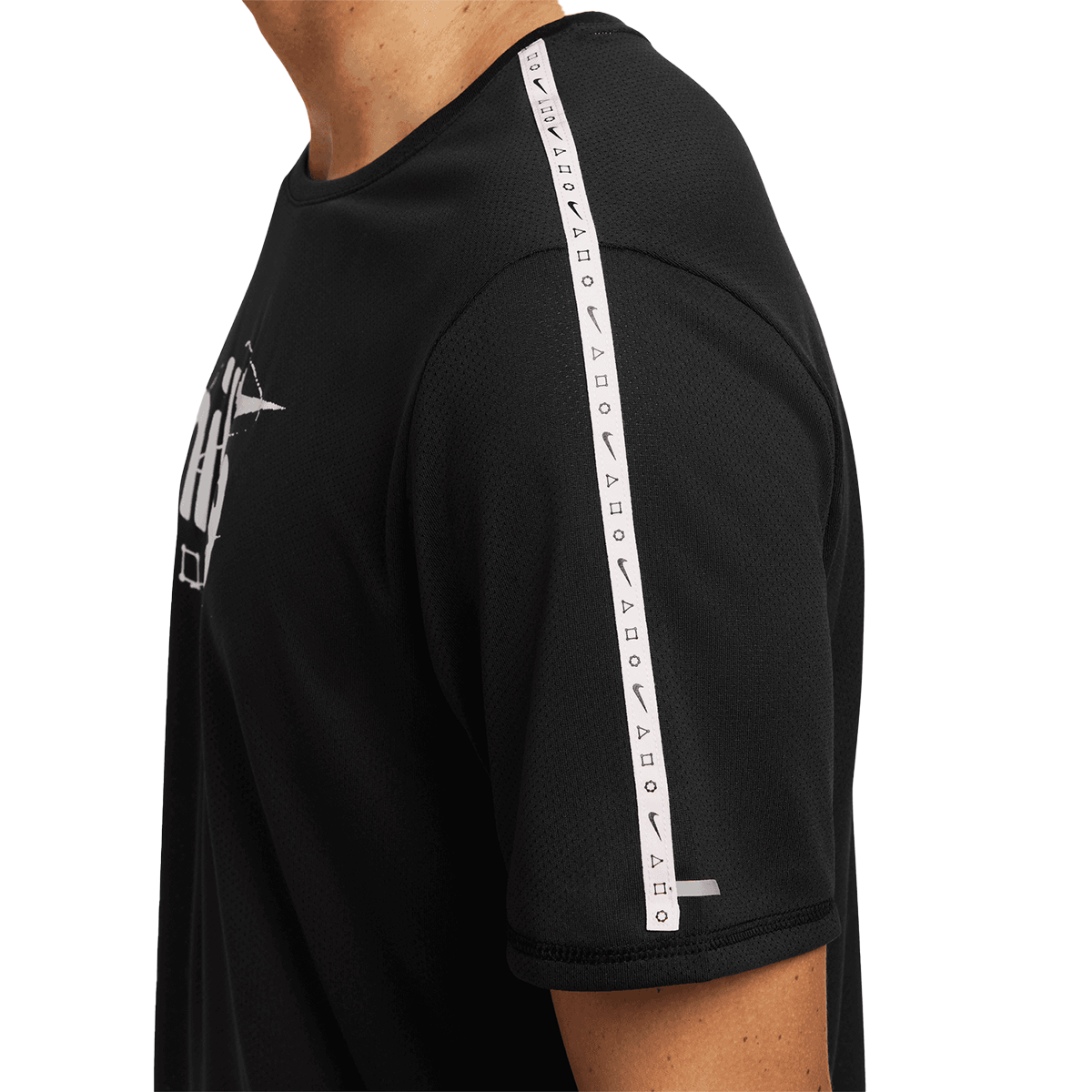 Nike Dri-FIT Miler D.Y.E. Shortsleeve