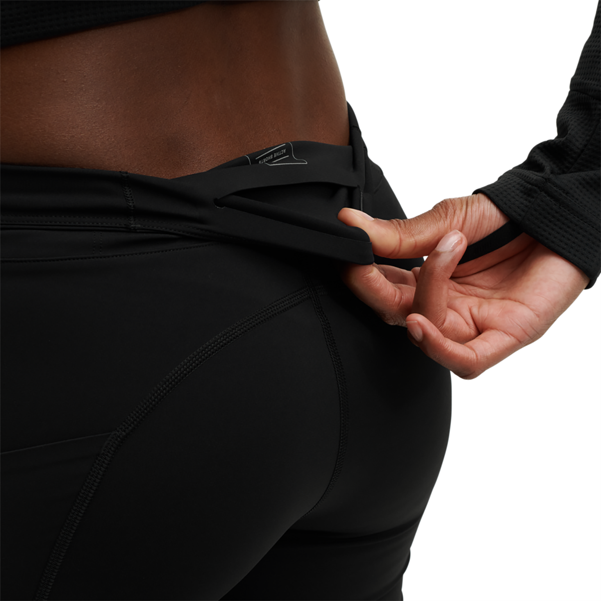 ON Active Lumos Short