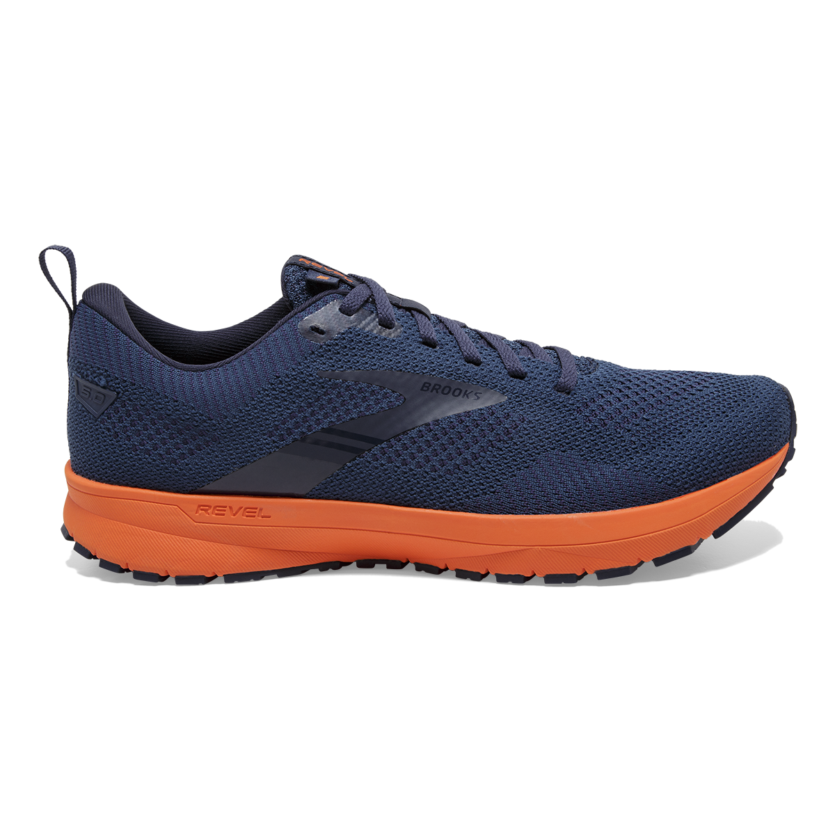 Brooks Revel 5