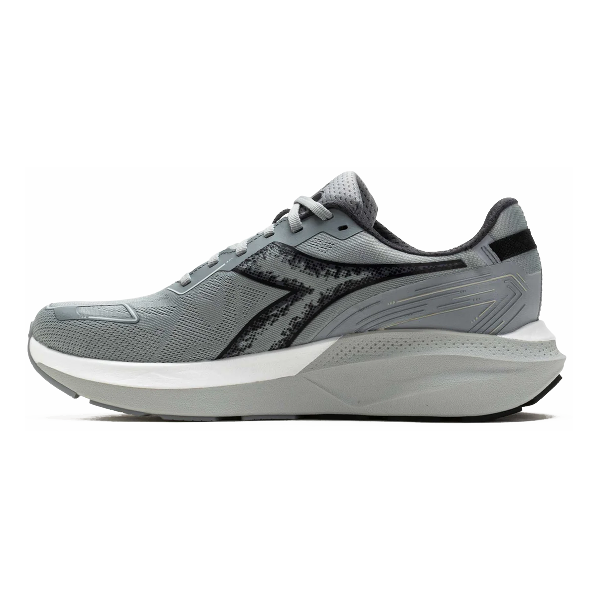 Diadora Mythos Blushield Vigore V