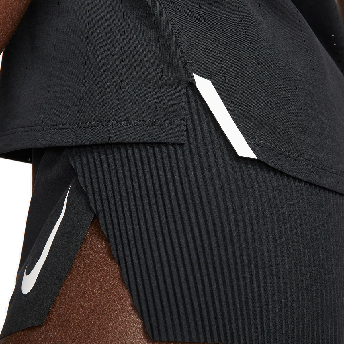 Nike Dri-FIT ADV AeroSwift Tank