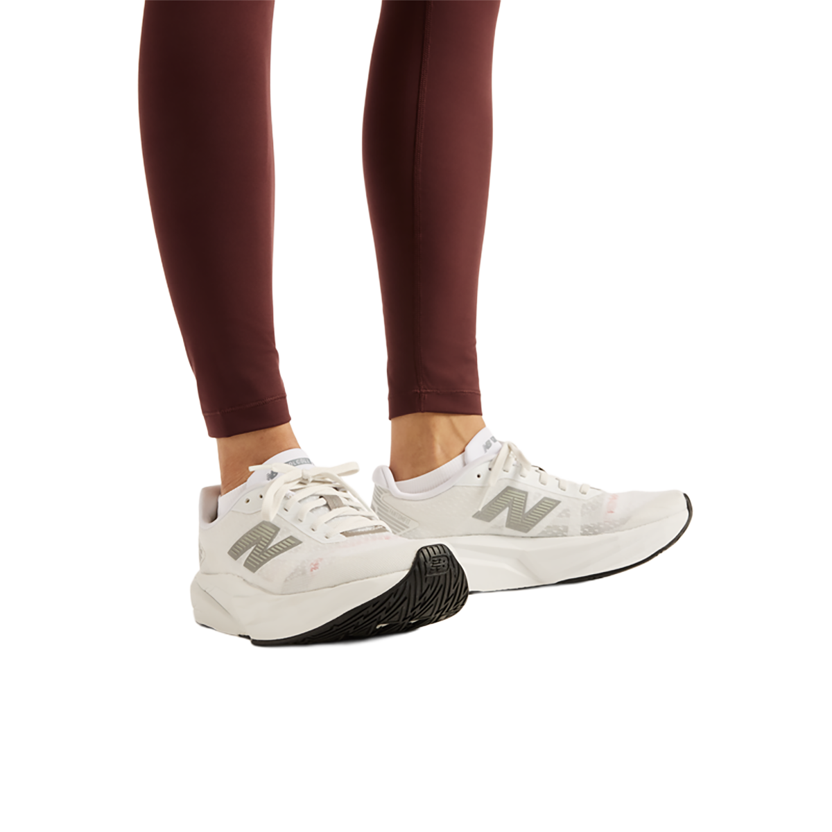 New Balance Sleek Pocket High-Rise Legging 27"