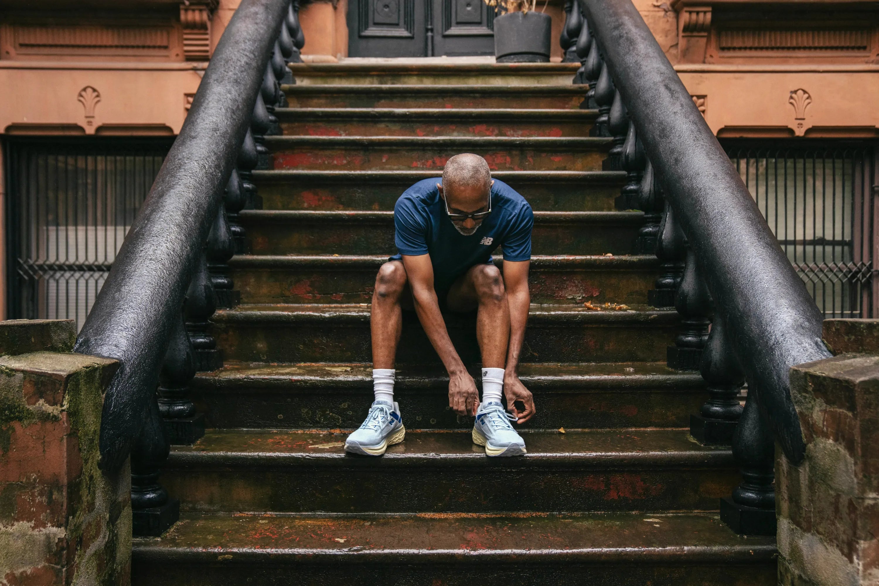 TOP 5 HIGH-CUSHIONED RUNNING AND WALKING SHOES