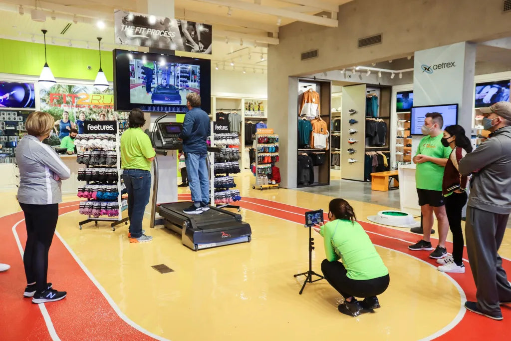 THE BUYER’S GUIDE TO THE BEST SHOES FOR TREADMILL RUNNING