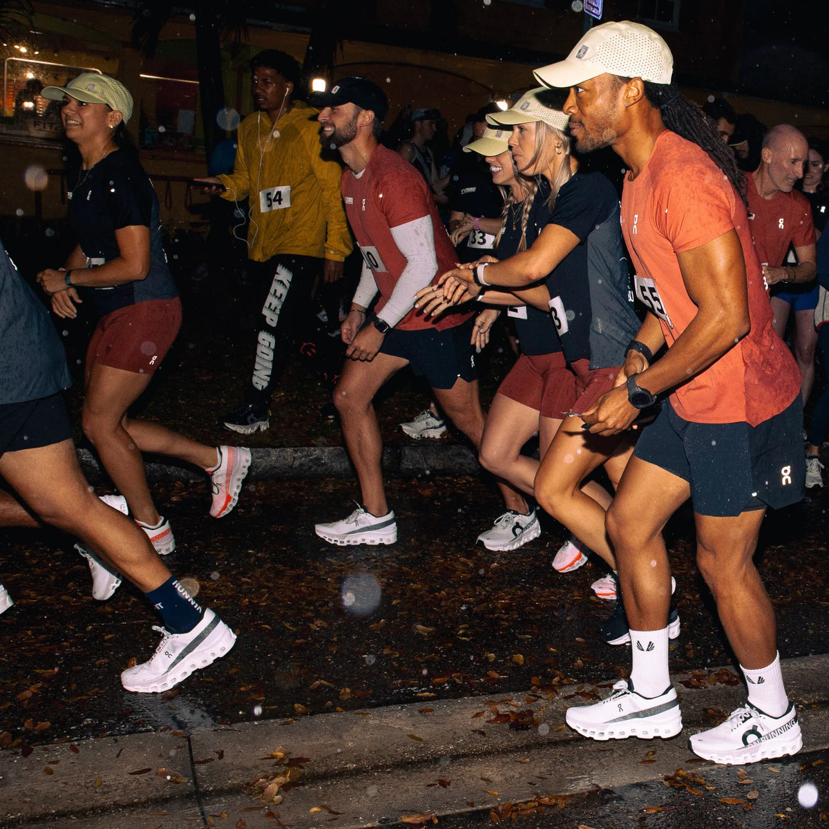 RUN TOGETHER: THE SIGNIFICANCE OF GROUP RUNNING – Fit2Run