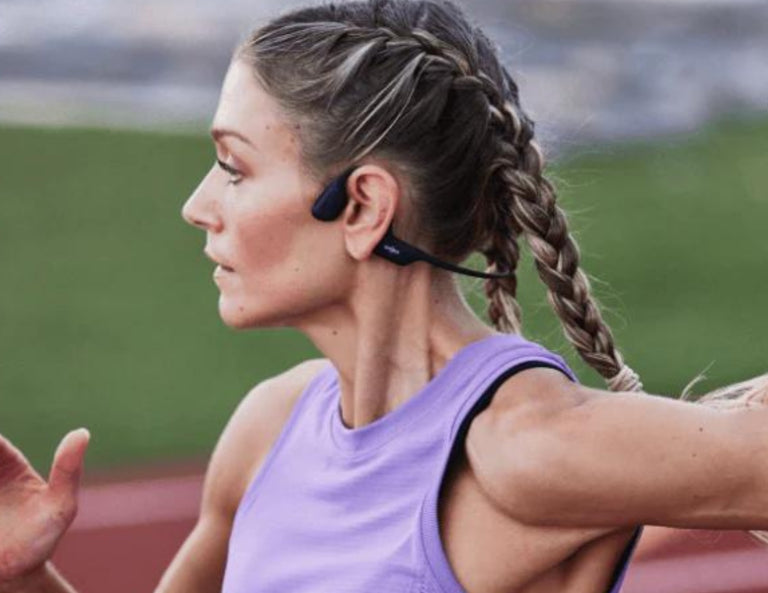 TOP 10 BEST GIFTS FOR FEMALE RUNNERS