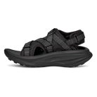 Teva Aventrail R2T women's adventure sandal in Black/Black, medial view