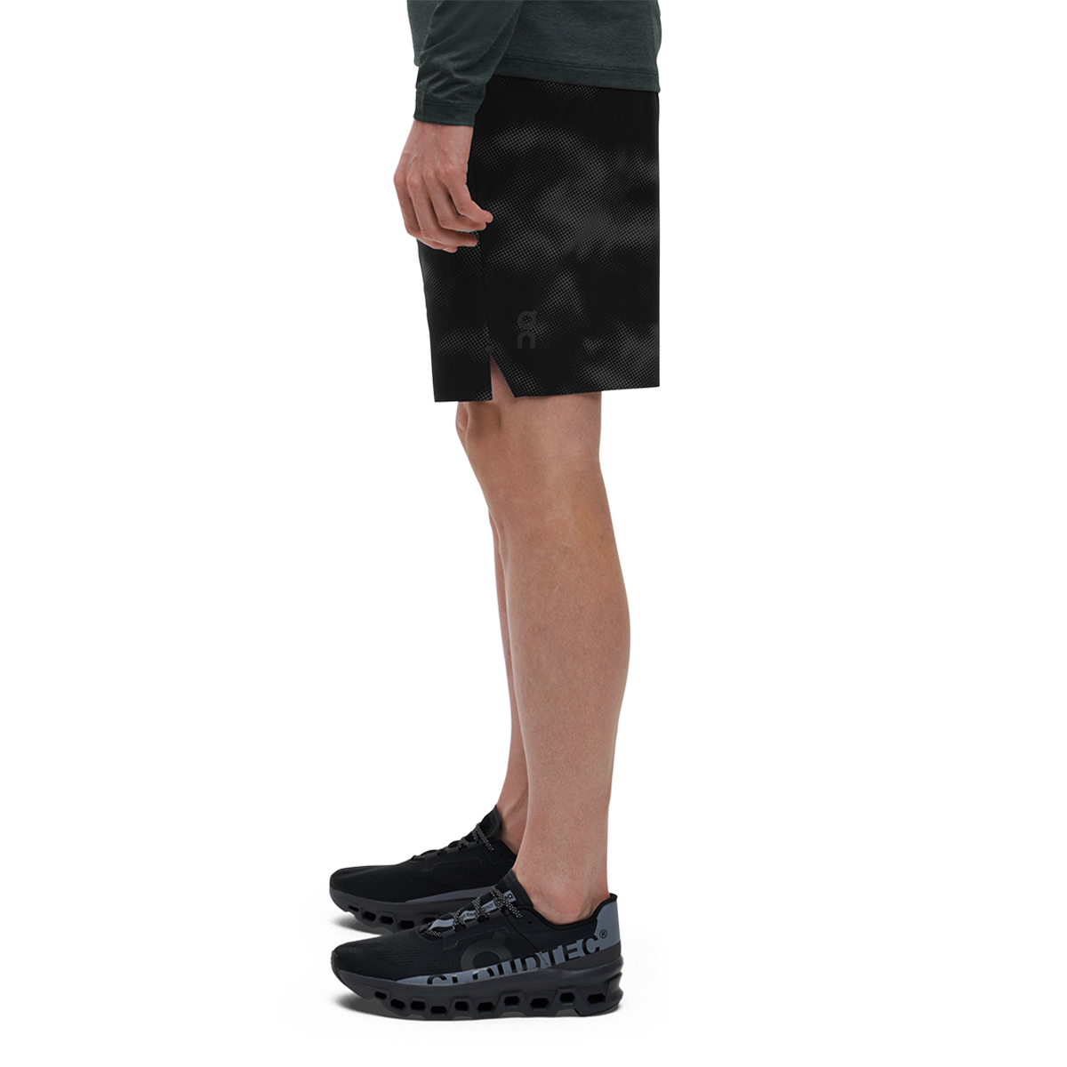 ON Hybrid Lumos Short