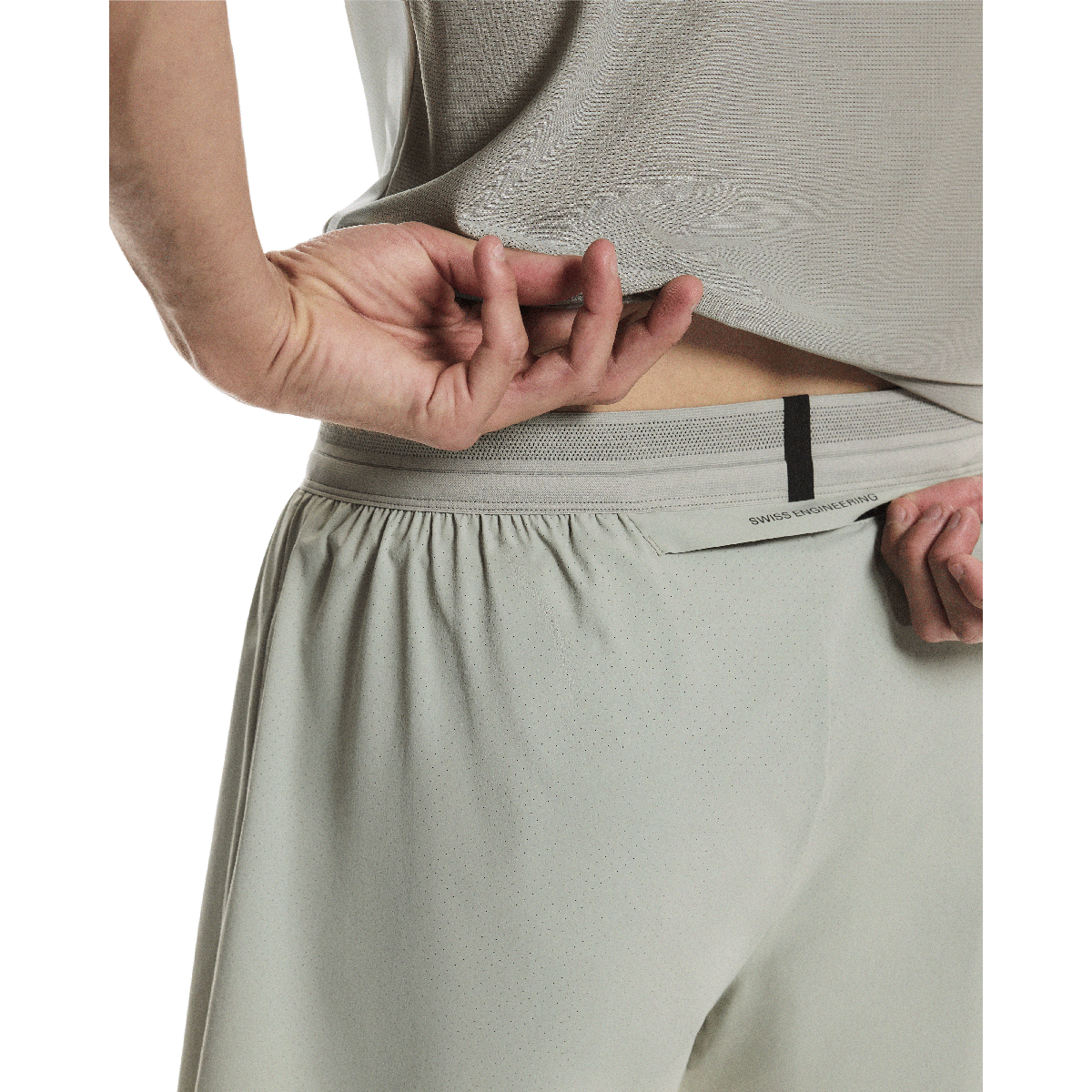 ON 5" Performance Shorts