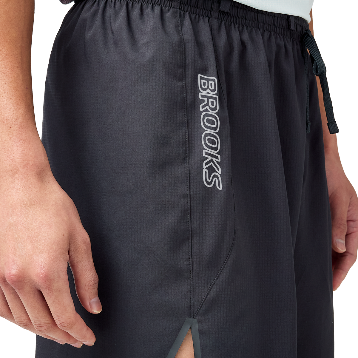 Brooks Cascadia Short