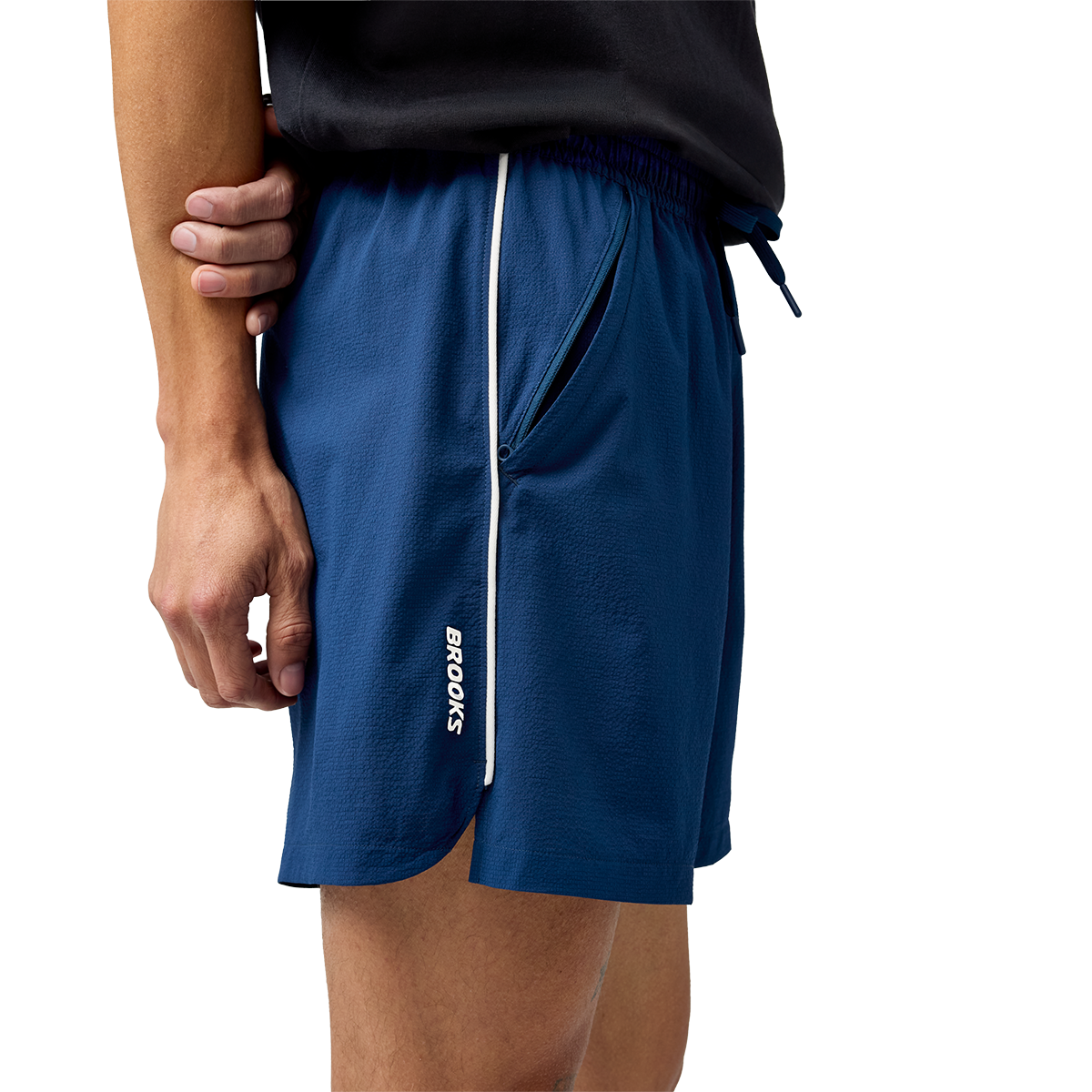 Brooks Movement Short