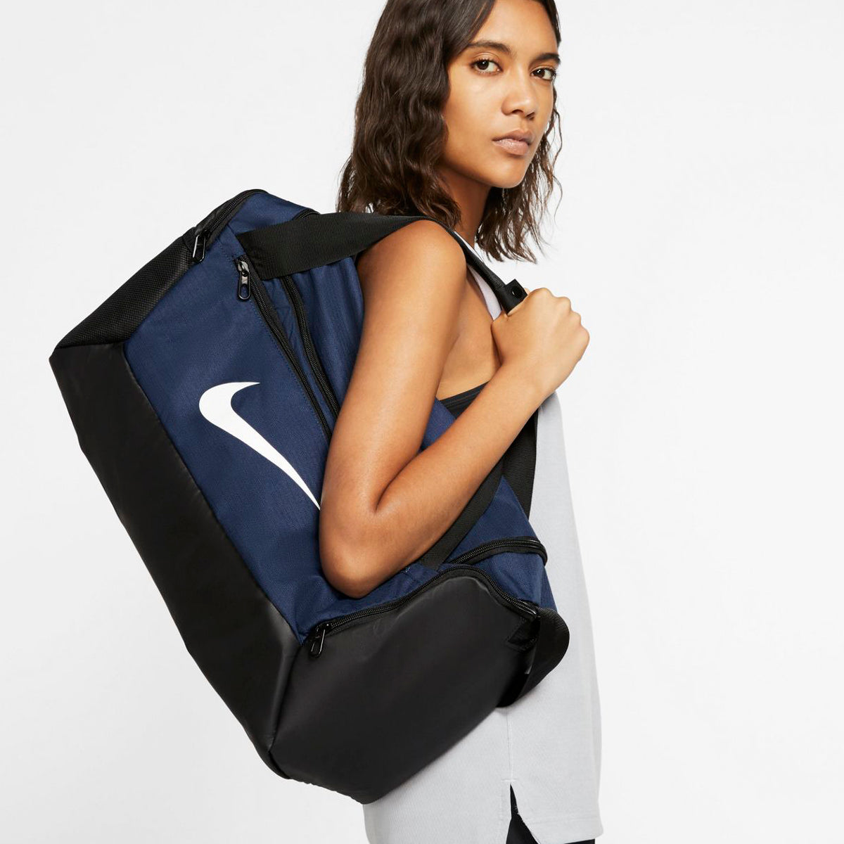 Nike Brasilia Duffle Bags - Thumbnail 3