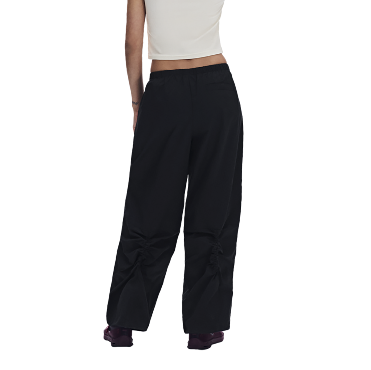 ON Parachute Pants